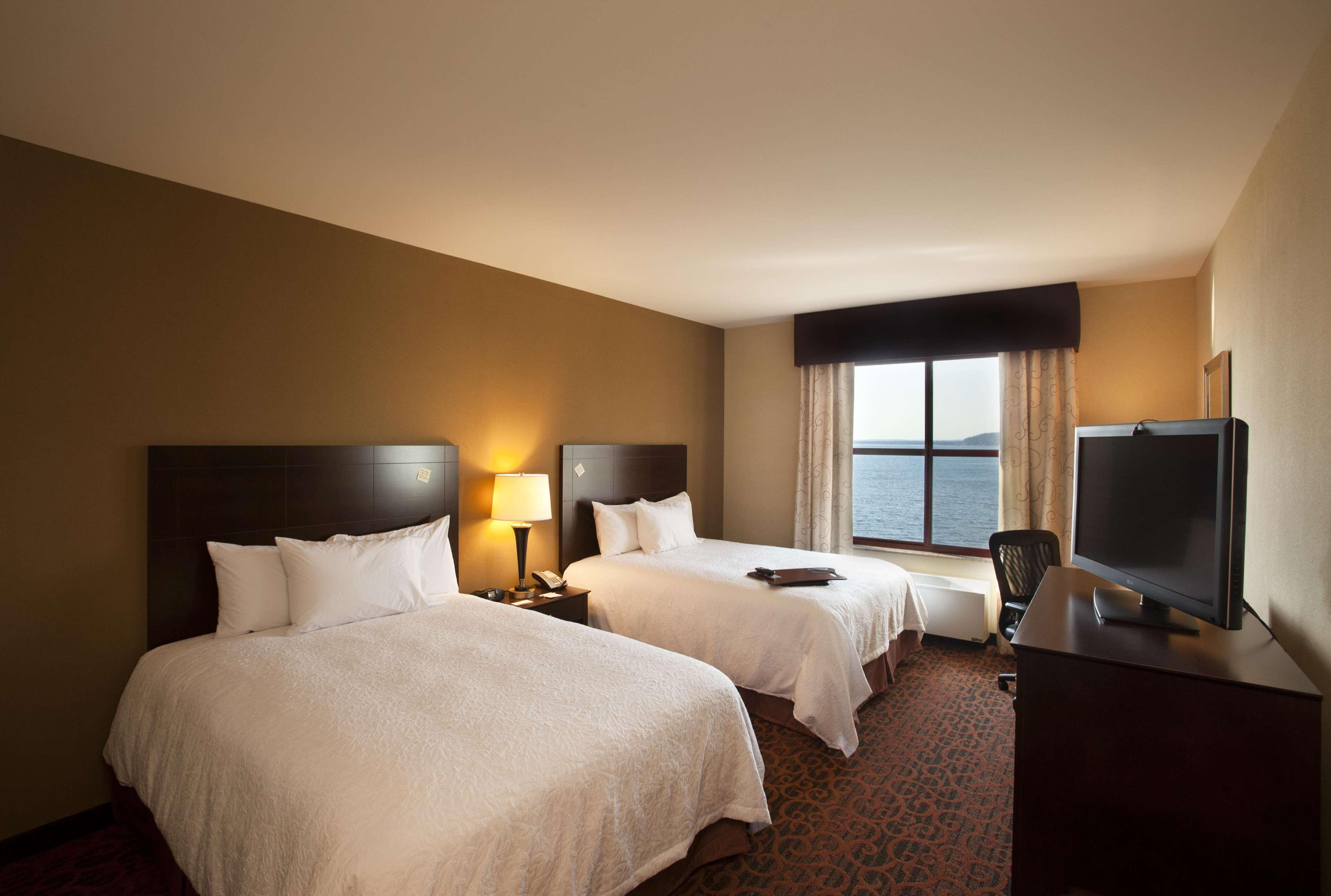 Hampton Inn Marquette-Waterfront Chambre photo