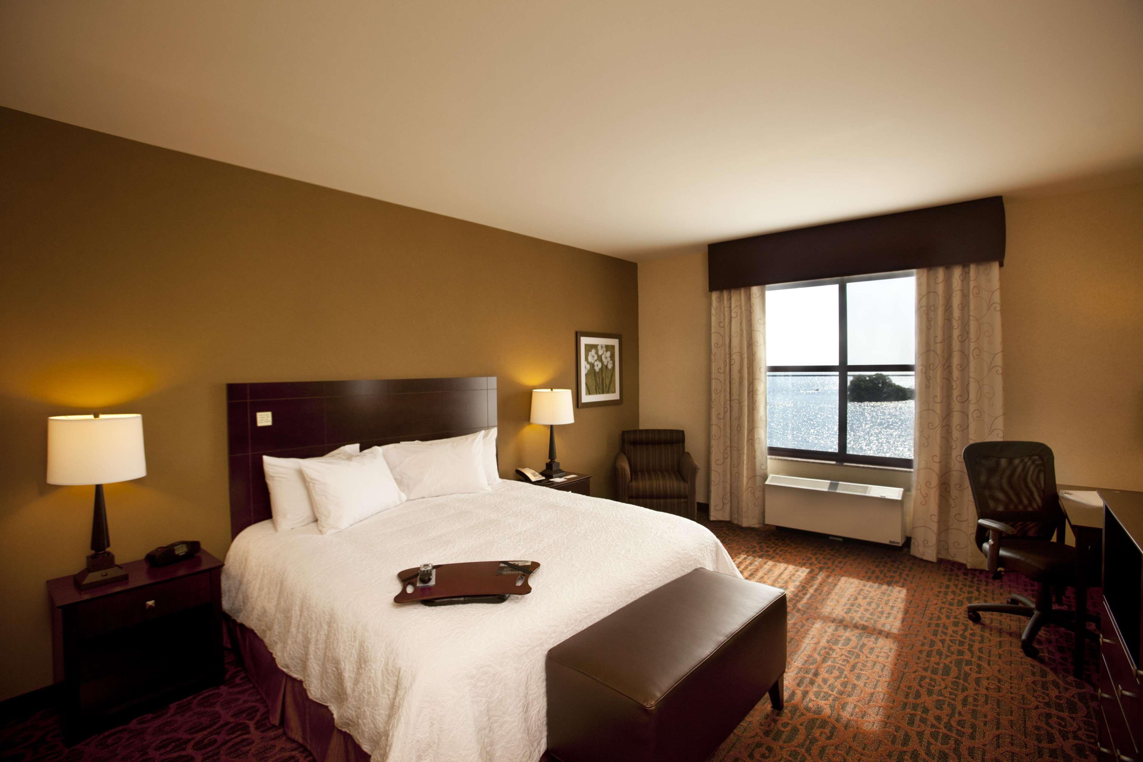 Hampton Inn Marquette-Waterfront Extérieur photo