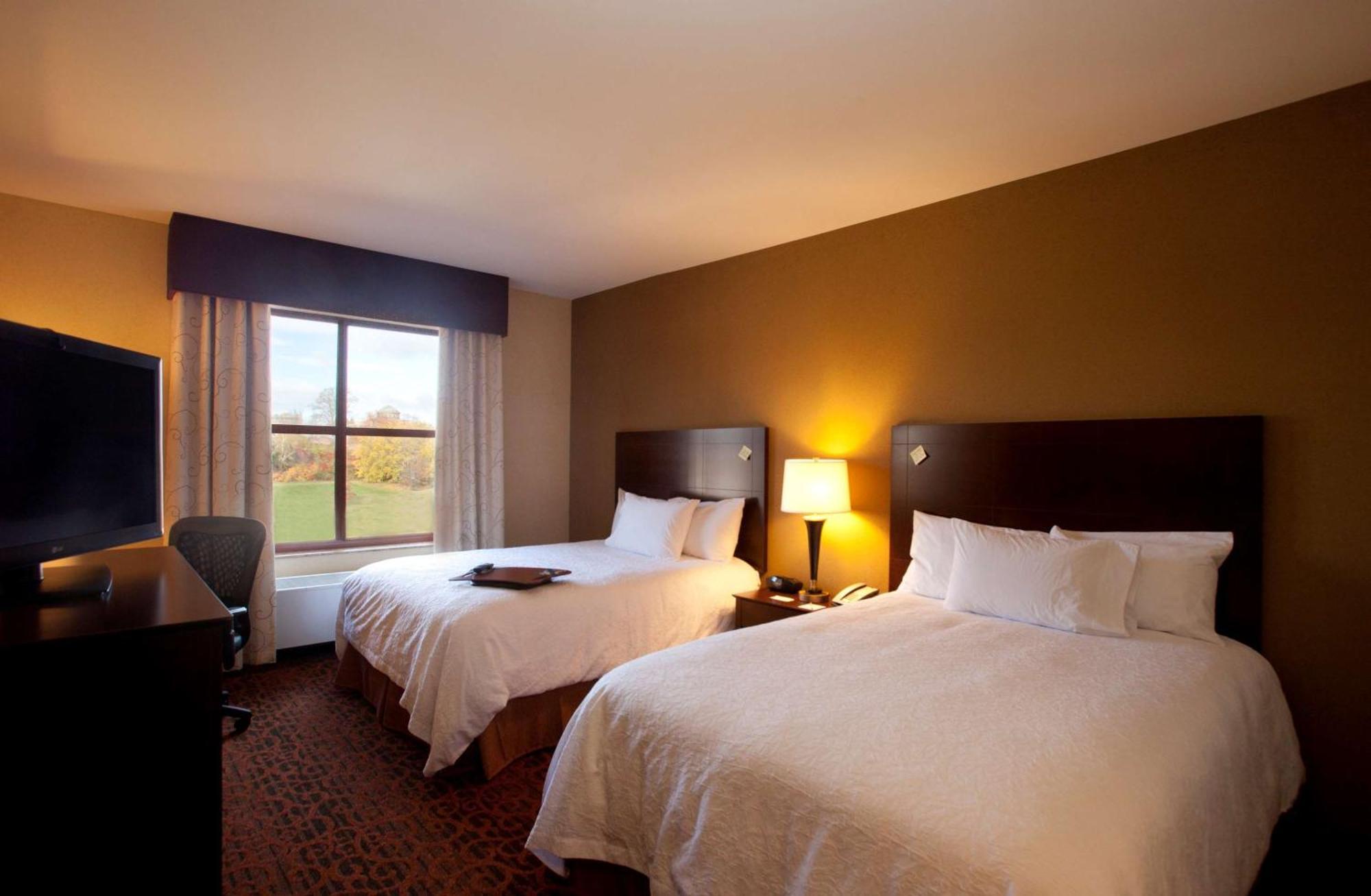 Hampton Inn Marquette-Waterfront Extérieur photo